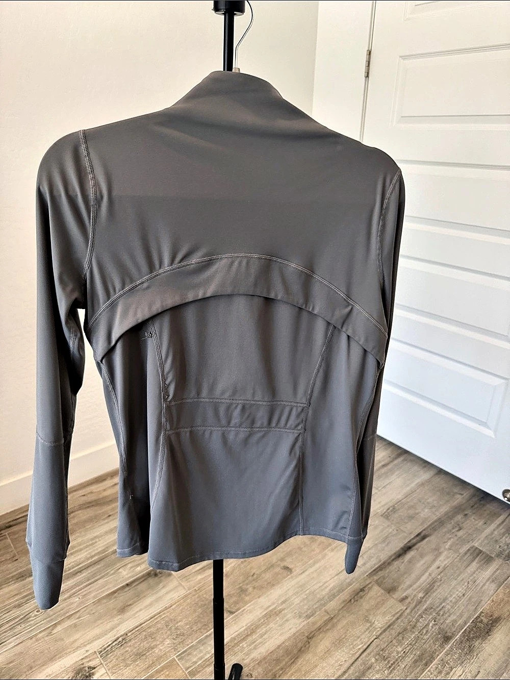 Jacket Gray - Picture 2 of 2